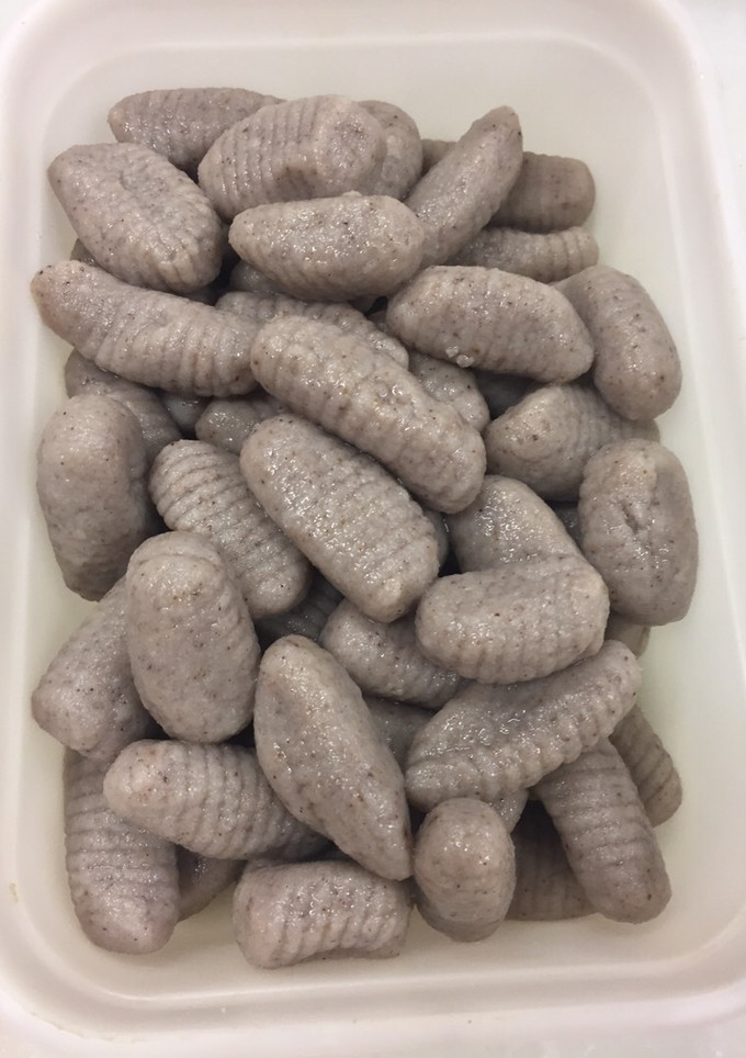 Una foto de Gnocchis de castaña con gorgonzola