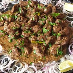 A picture of Chicken Tawa Kaleji.