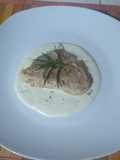 Pierna de cerdo con salsa bechamel