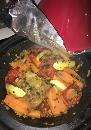 Una foto de Tajine de ternera y verduras
