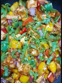 પનીર ચીલી ડ્રાય (Paneer Chili Dry Recipe In Gujarati) રેસીપી મુખ્ય ફોટો