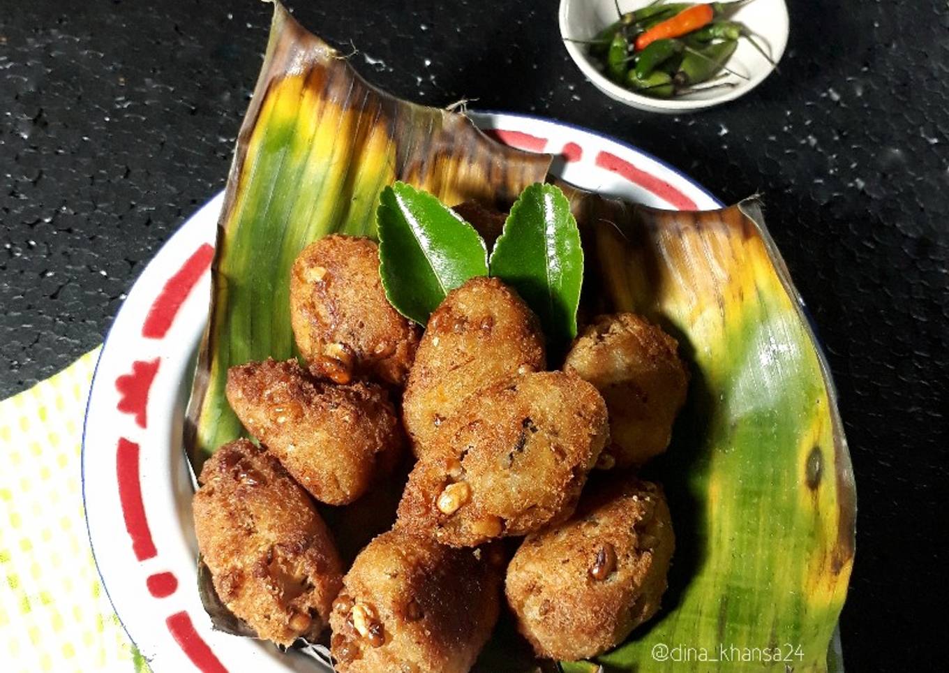 Mentho Tolo / Lentho Goreng