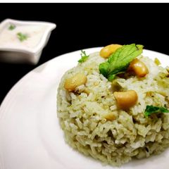 A picture of Mint pulao.