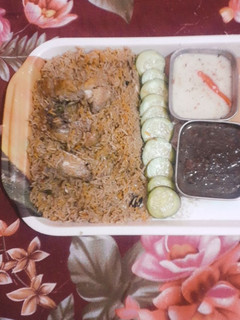 कुकर वाली बिरयानी (Cooker wali biryani recipe in hindi) रेसिपी मुख्य फोटो