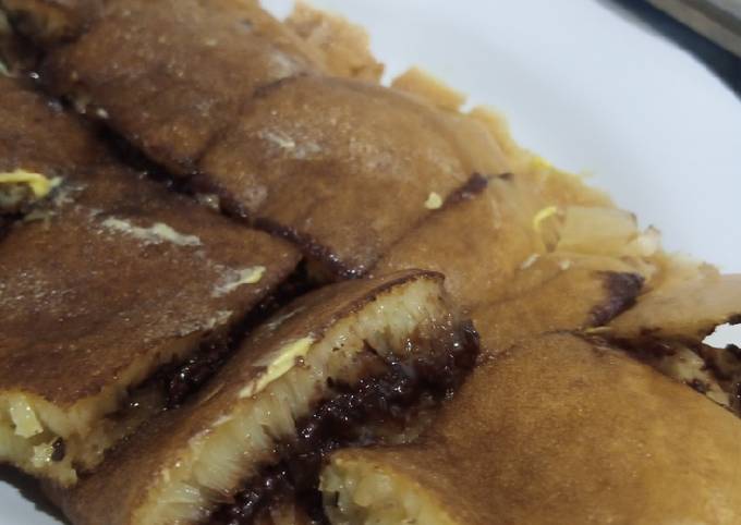 Cara membuat Martabak Manis Teflon Cara membuat Martabak Manis Teflon