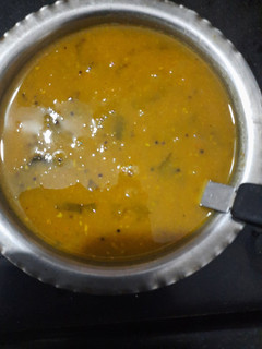 તુવેર ની દાળ (Tuver Dal Recipe In Gujarati) રેસીપી મુખ્ય ફોટો