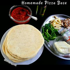 A picture of Homemade No-Yeast Pizza Base || Market style.