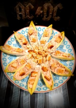 Une photo de Bouchées d'endive aux rillettes de thon