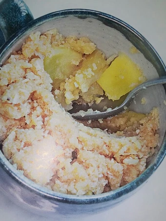 How To Make Banana, apple and coconut crumble- Abujamoms which Delicious