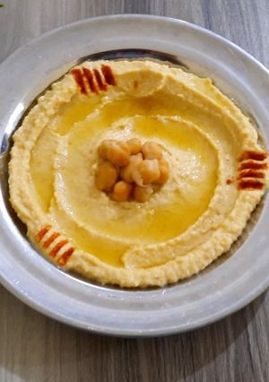 صورة لوصفة حمص بالطحينة