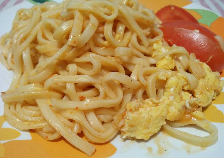 Resep Mie telor kuah tempoyak yang Enak Banget