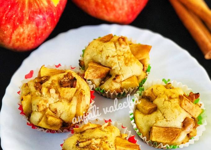 Recipe of Perfect Eggless apple cinnamon cupcakes