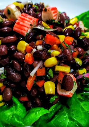 Una foto de CEVICHE👻Negro...!🎃