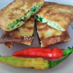 A picture of Martabak Telor Praktis Enak.