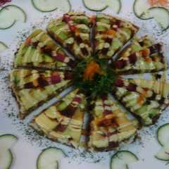 A picture of Sushi "pizza", disfrutenla!!.