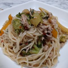 A picture of Ground Pork Chow Mein.