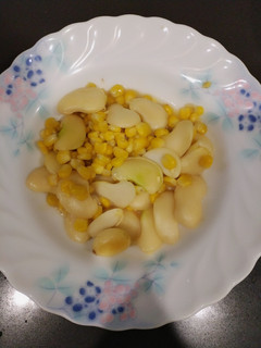 玉米粒燴皇帝豆(方便素)(簡單料理)(清冰箱料理) 的食譜成品照片