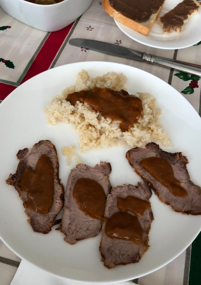 Una foto de Cinta de lomo al vino dulce