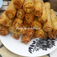 A picture of Spring Rolls.