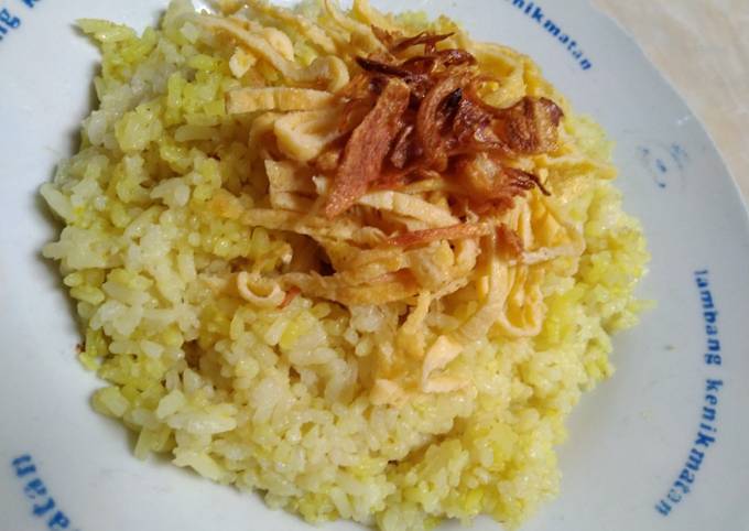 Ini dia! Cara  memasak Nasi uduk (kuning) ricecooker adesvi yang istimewa