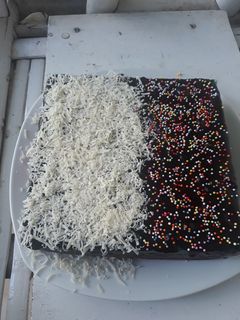 Foto resep Rainbow cake toping coklat