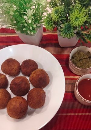 A picture of Monsoon special crispy corn cheese balls.