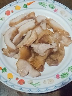 รูปของ คอหมูปลาร้าย่าง - คีโต - หม้อทอดไร้น้ำมัน