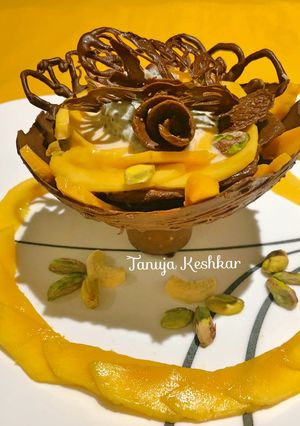 A picture of Mango coconut chia pudding.