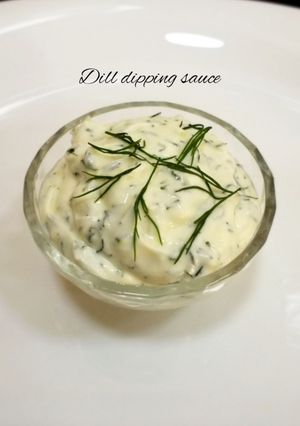 A picture of Dill dipping Sauce.