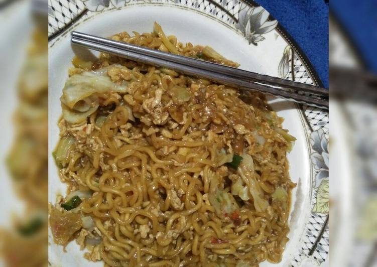 Cara Gampang Menyiapkan Seblak Indomie Goreng, Bisa Manjain Lidah