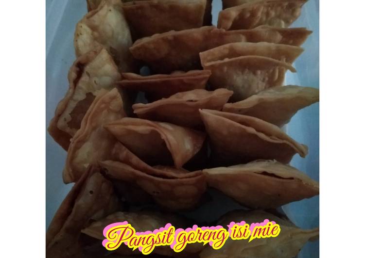 Resep Pangsit goreng isi mie (52) yang Bisa Manjain Lidah