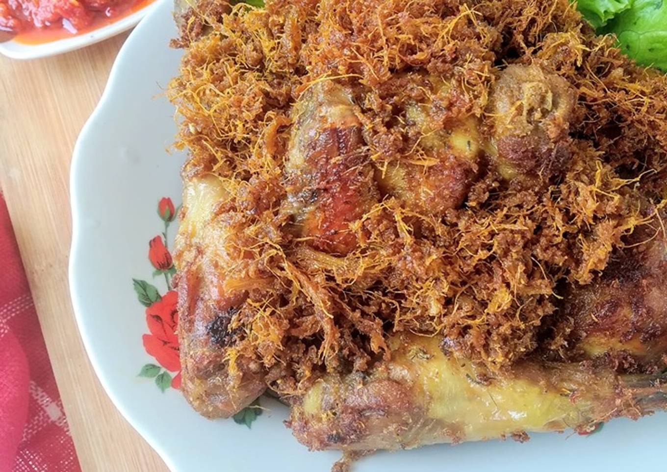 Ayam goreng lengkuas