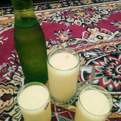 A picture of Mango Shake.