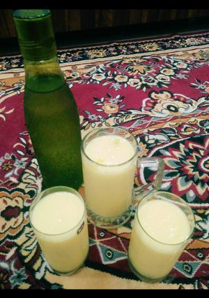 A picture of Mango Shake.