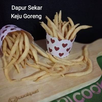 Resep Keju Goreng Oleh Sekarraduhin Cookpad