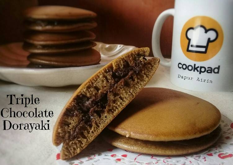 Triple Chocolate Dorayaki