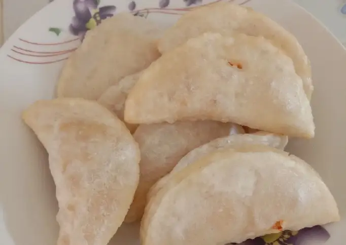 Cireng isi ayam pedas