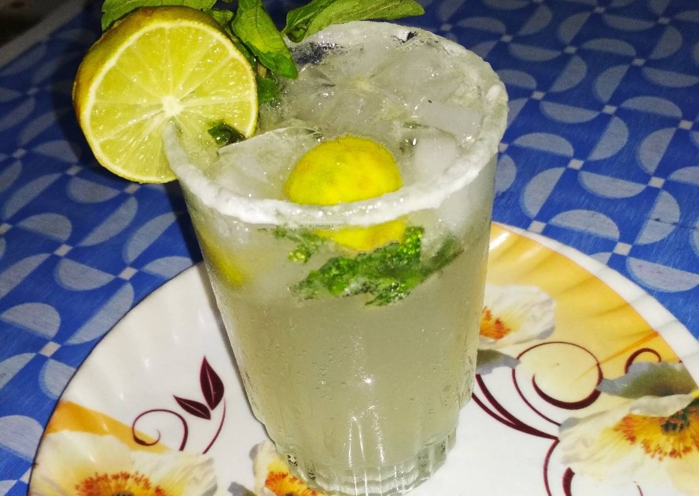 Mint-Lemon Refresher