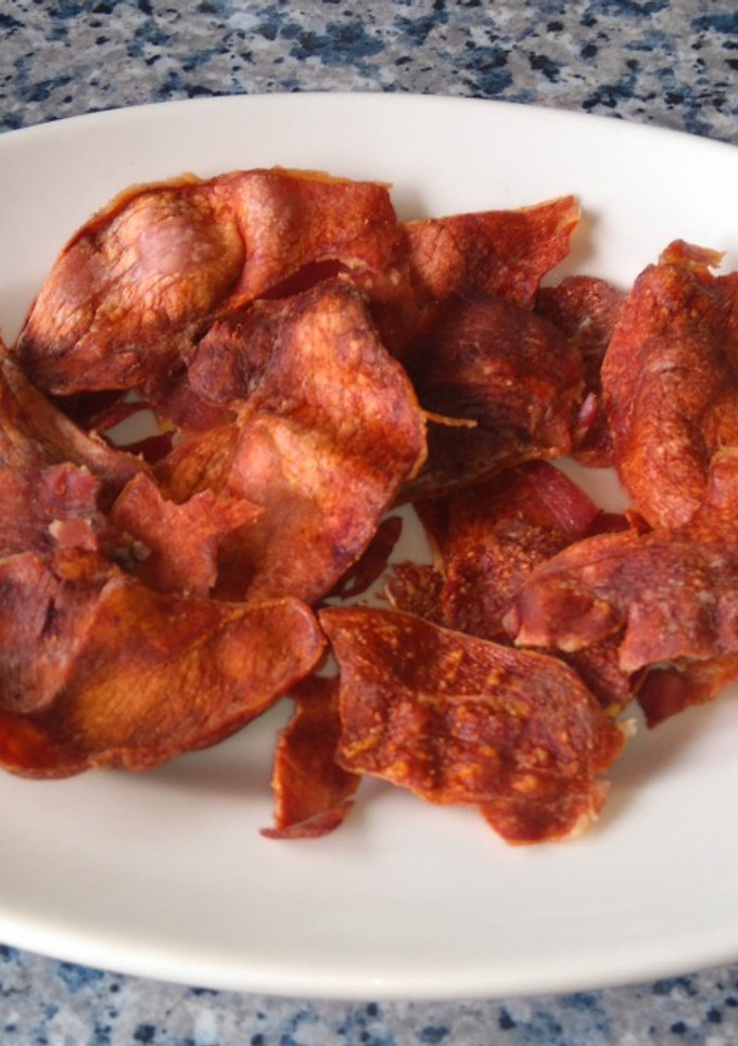 Una foto de 🥓Crujiente de Jamón Serrano al Microondas 🥓