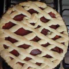 Una foto de Tarta de membrillo y batata