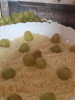 صورة لوصفة سفة الجمعة بالعنب 🤤🍇