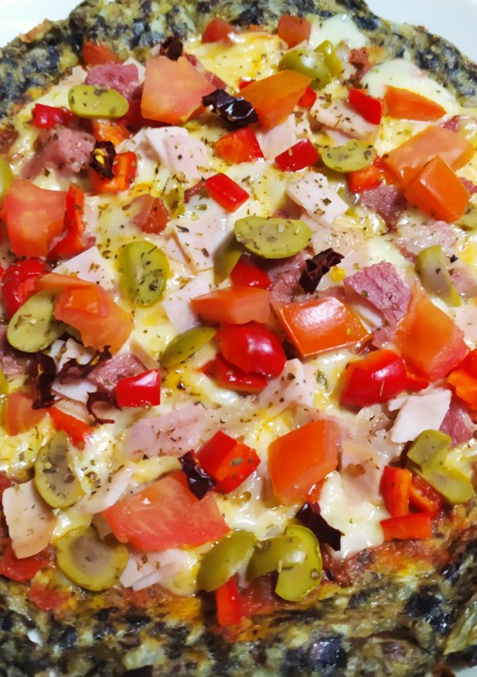 Una foto de Pizza con base de berenjenas