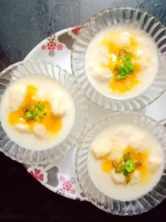 ठंडाई की आइसक्रीम (Thandai ki Icecream recipe in Hindi) रेसिपी मुख्य फोटो