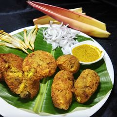 A picture of Banana Croquetts or Banana chop.