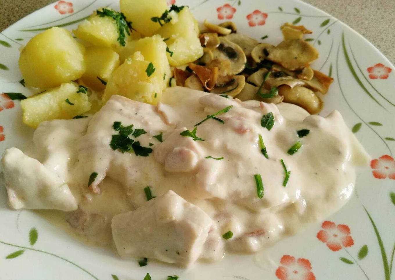 Pollo a la carbonara