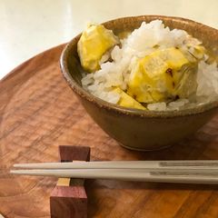 A picture of Kuri-Gohan（Chestnut rice）.