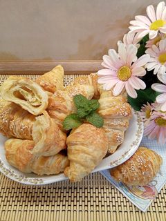 Réteges sajtos kifli 🧀🥐🧀🥐 recept fotója