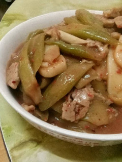 【好楓戶上好菜】芋梗煮年糕 的食譜成品照片