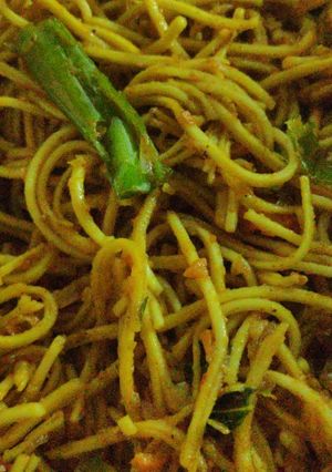 A picture of Noodles street food Noodles.