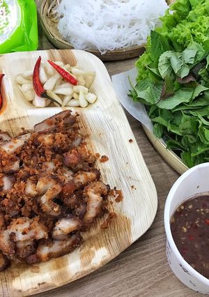Hình của món Thit riềng món ăn ngày Tết.